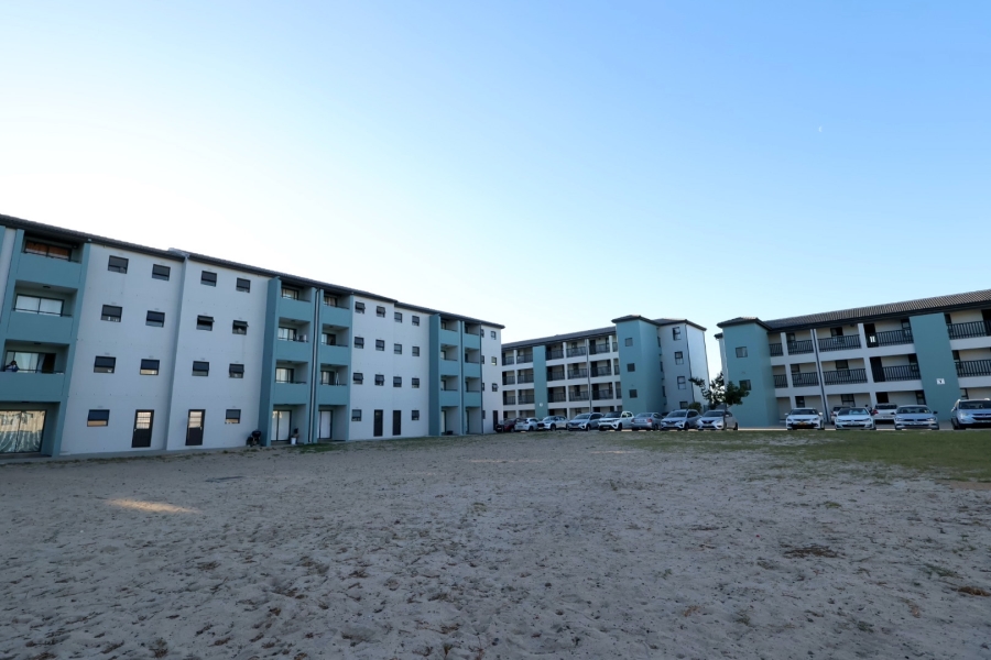 2 Bedroom Property for Sale in Parklands Western Cape